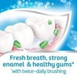 Aquafresh Fresh & Minty Toothpaste 75Ml - Image 2