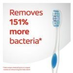 Colgate 360 Max White One Toothbrush Medium - Image 3