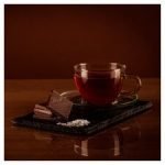 Lindt Excellence Touch Of Sea Salt Chocolate Bar 100G - Image 2