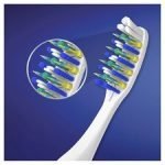 Oral-B Pro- Expert Pulsar Medium Toothbrush - Image 4