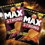 Walkers Max Fiery Prawn Cocktail Crisps 140G - Image 3